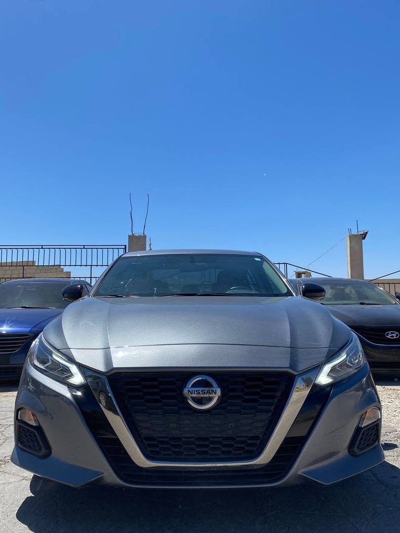 Nissan Altima 2019