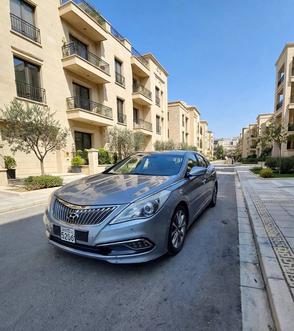 Hyundai Azera 2015