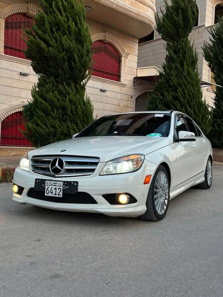 Mercedes-Benz C-Class 2011