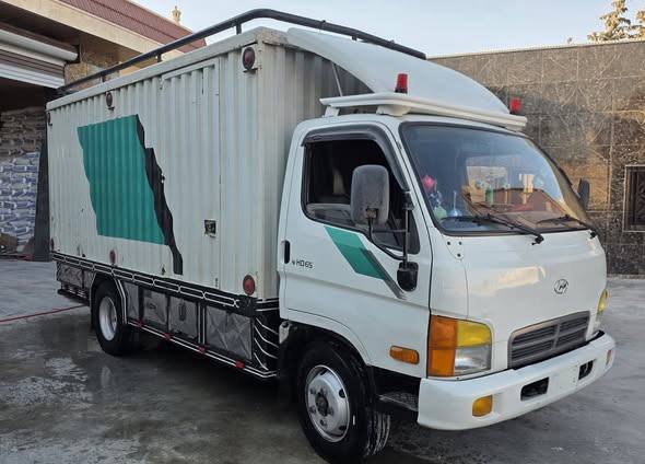 Hyundai HD65 2005