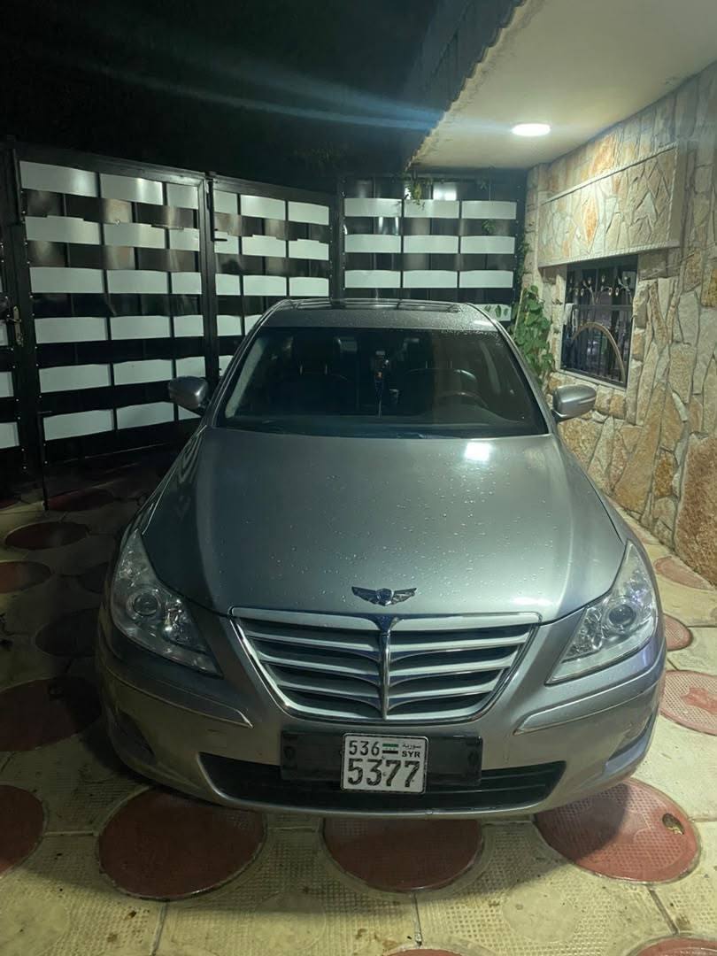 Hyundai Genesis 2011