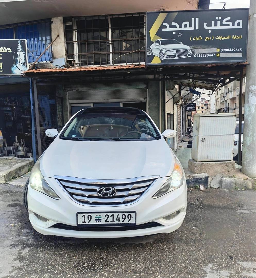 Hyundai Sonata 2011