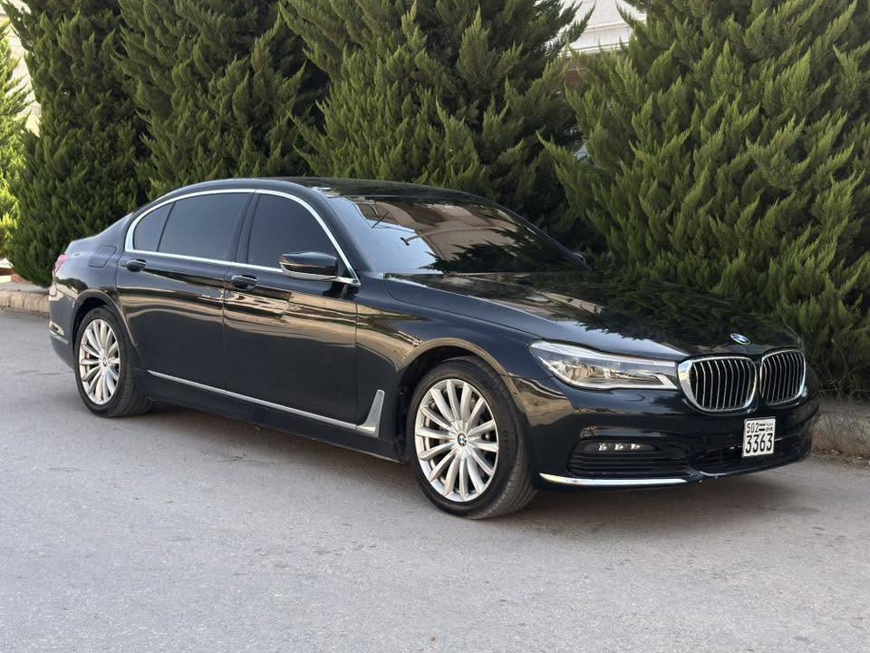 BMW 730i 2017