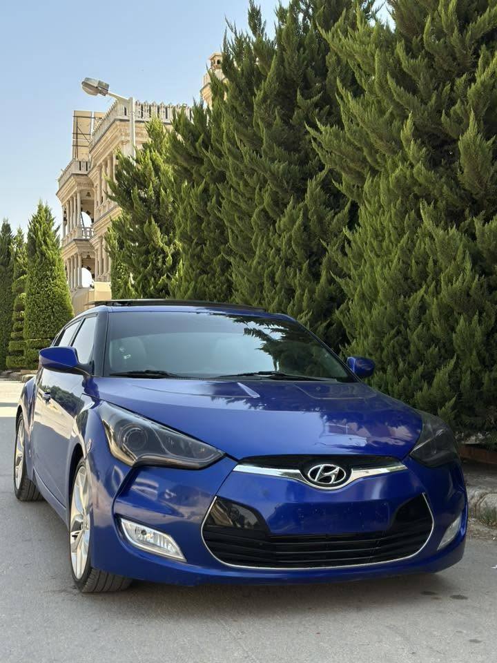 Hyundai Veloster 2012