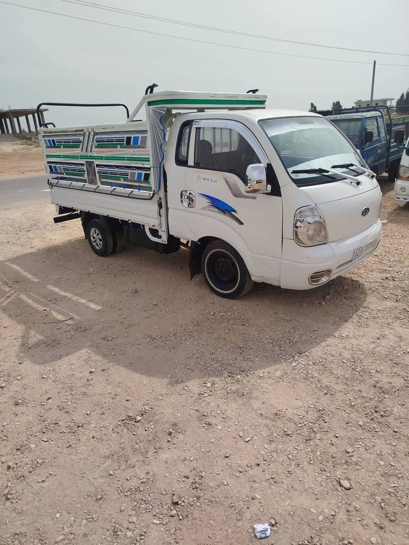 Kia K2700 2011