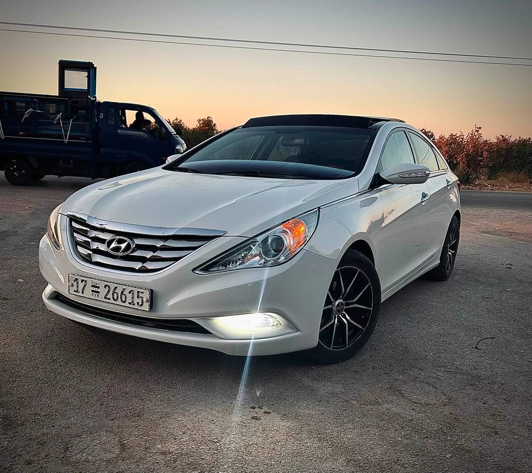 Hyundai Sonata 2011