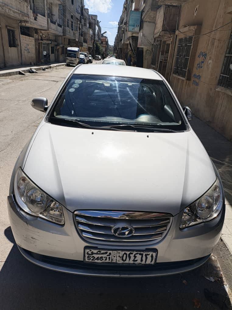 Hyundai Elantra 2011
