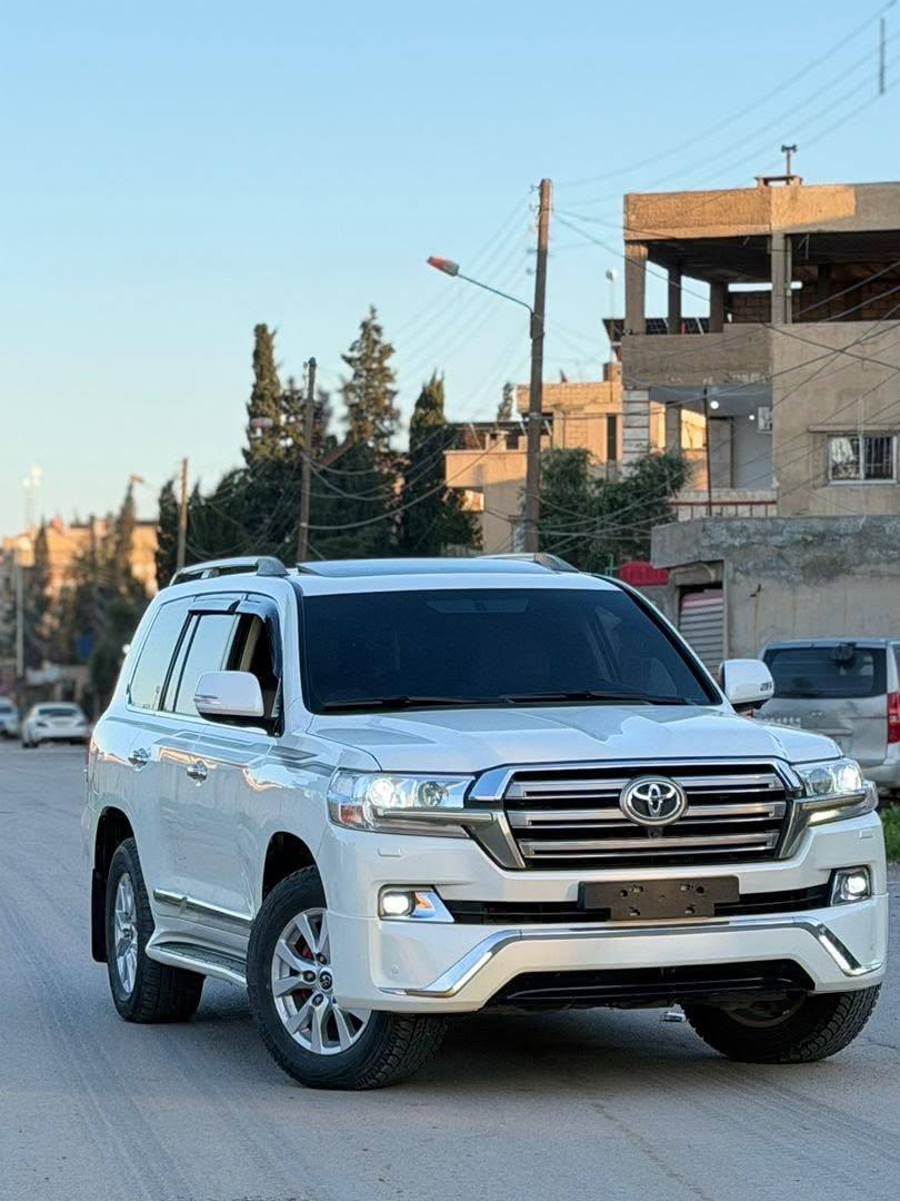 Toyota Land Cruiser 2016