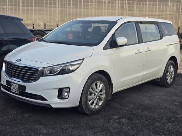 Kia Carnival 2016