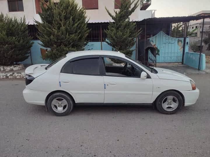 Kia Rio 2002