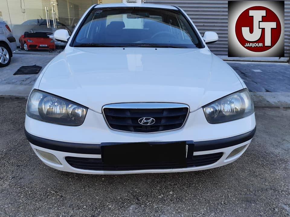 Hyundai Elantra 2002
