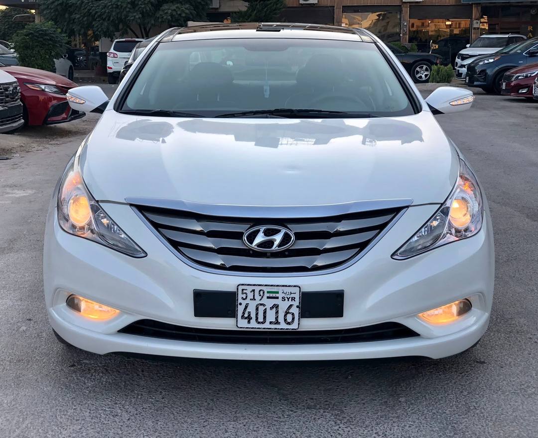 Hyundai Sonata 2011