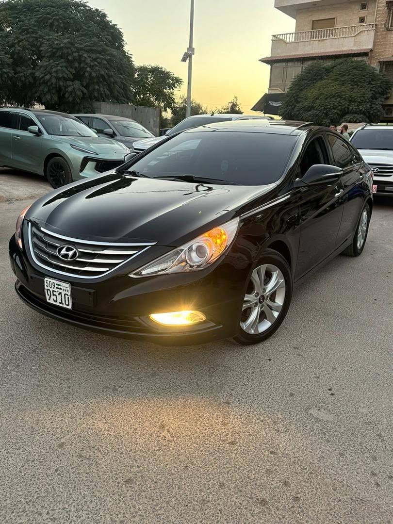 Hyundai Sonata 2012