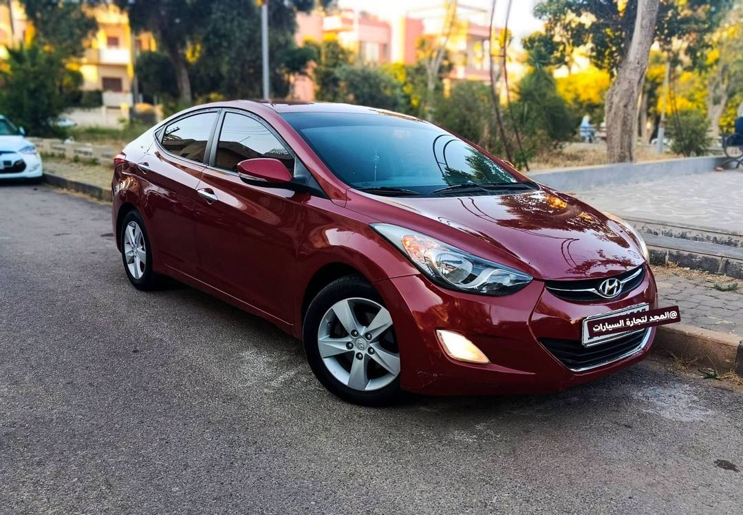 Hyundai Elantra 2011