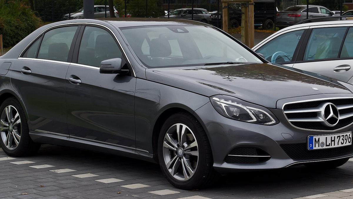 Mercedes-Benz E 200 2014