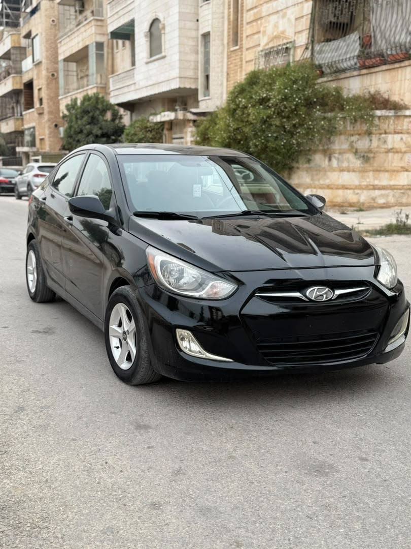 Hyundai Accent 2013