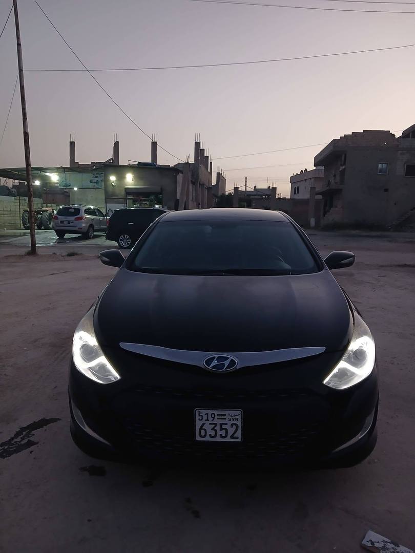 Hyundai Sonata 2012