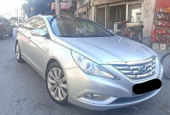 Hyundai Sonata 2011