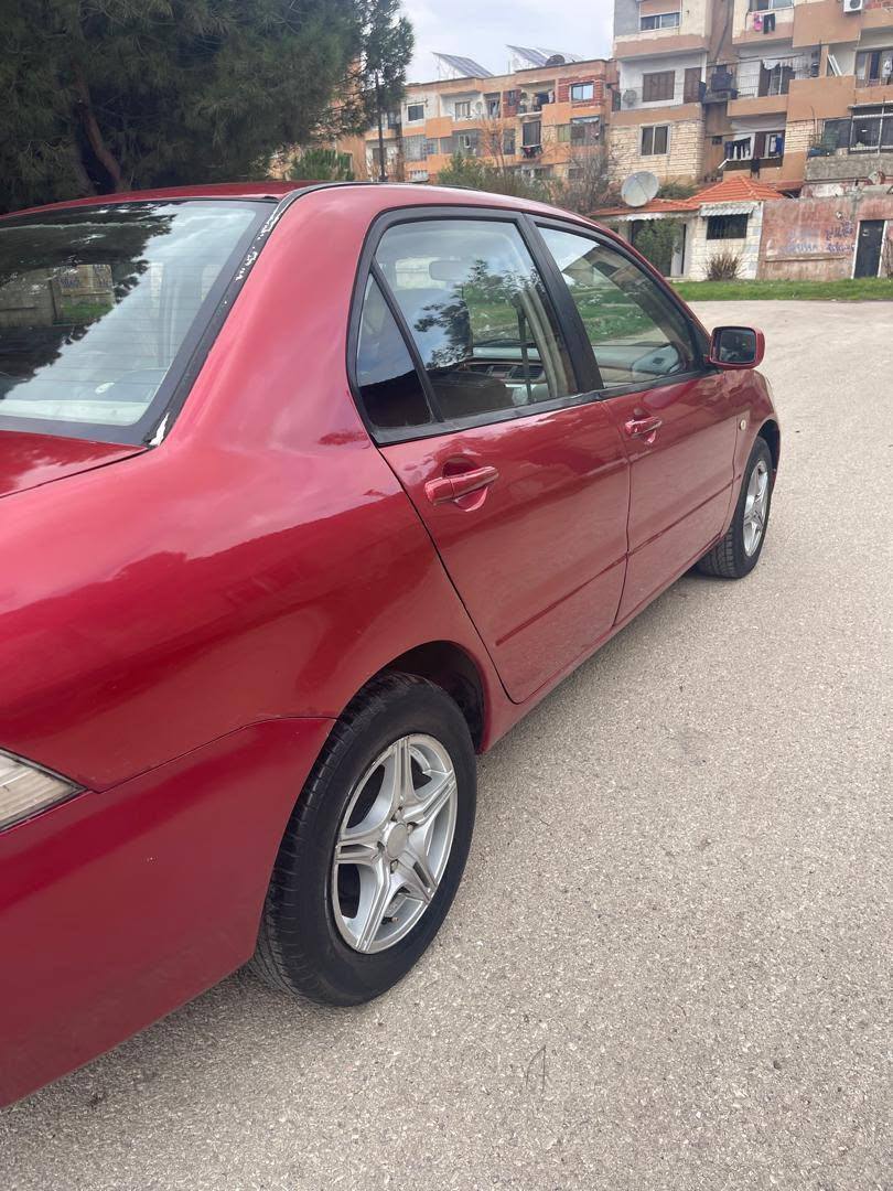 Mitsubishi Lancer 2004