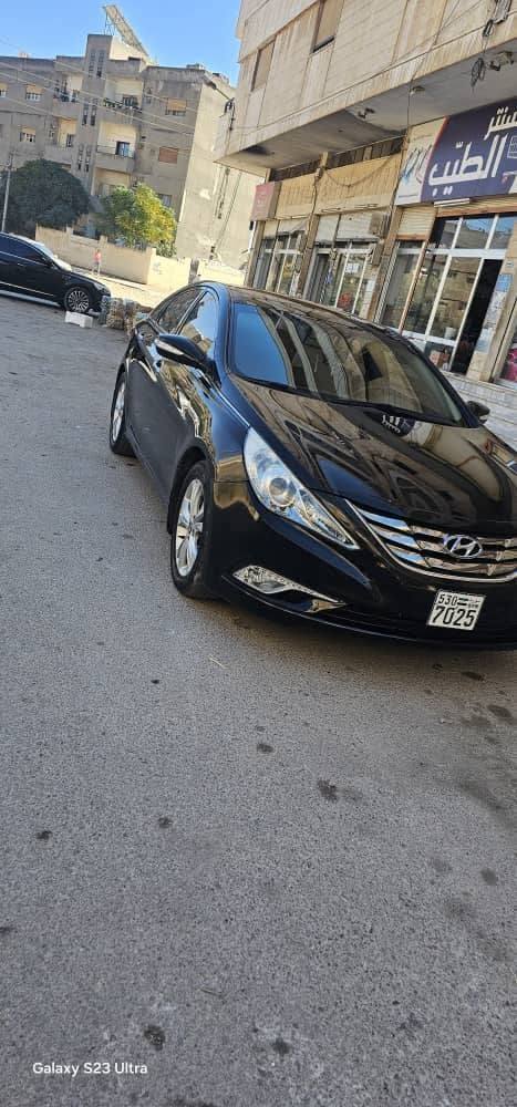 Hyundai Sonata 2011