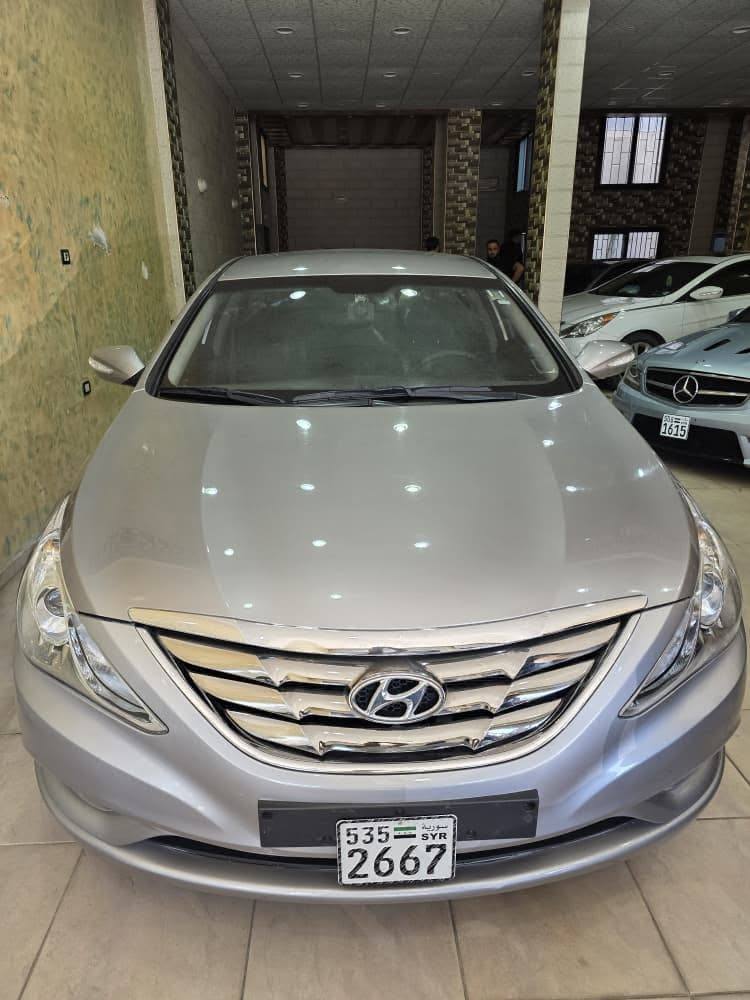 Hyundai Sonata 2011