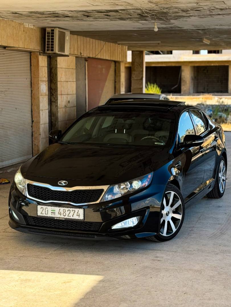 Kia K5 2011