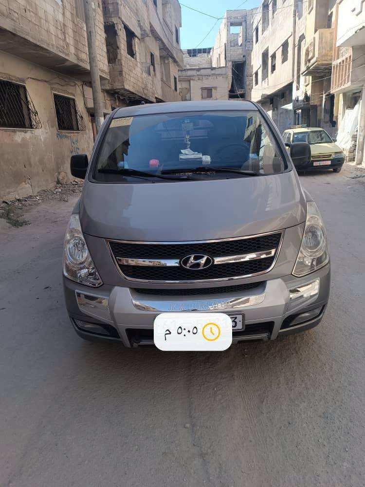 Hyundai H1 2013
